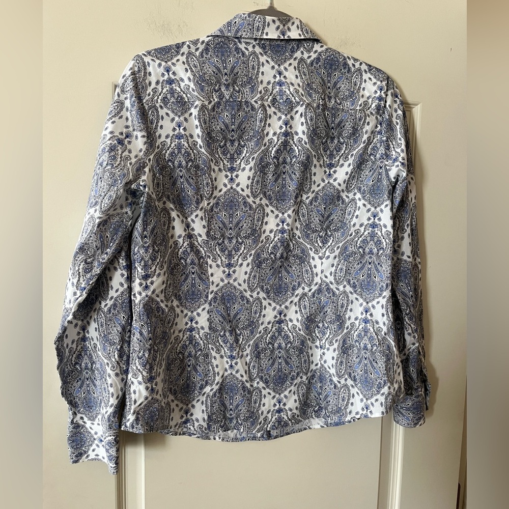 Talbots Unique Paisley Button-Up Shirt Women’s Size 6 - Picture 3 of 13